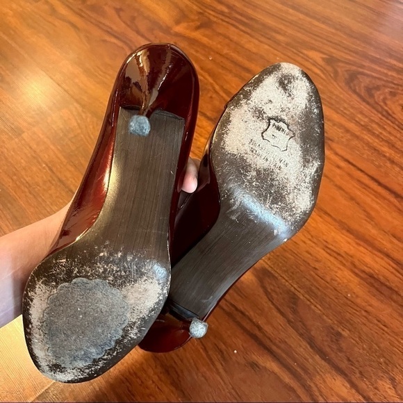 Stuart Weitzman Glossy Red Stiletto Pumps Size 9M - Picture 7 of 7
